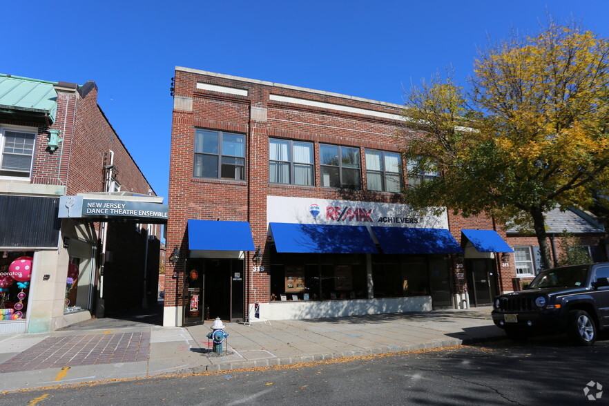 Primary Photo Of 315 Springfield Ave, Summit Storefront Retail Office For Lease