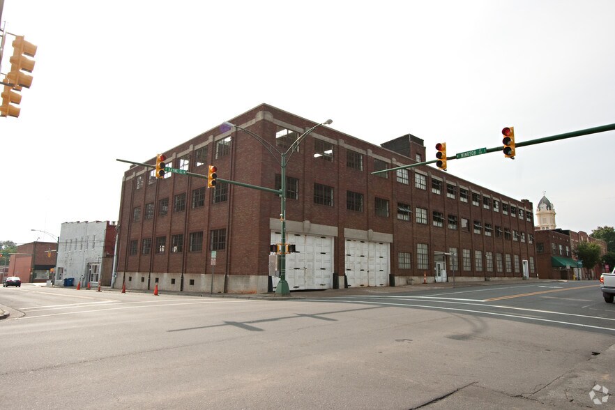 More Photos Of 109 N Hayne St, Monroe Apartments For Sale