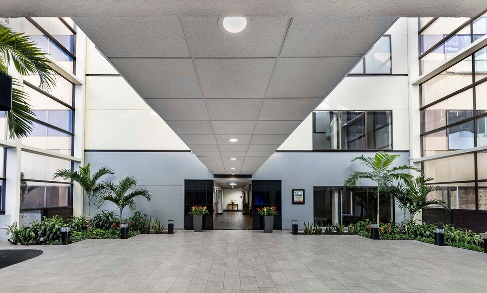 More Photos Of 2170 W State Road 434, Longwood Unknown For Lease