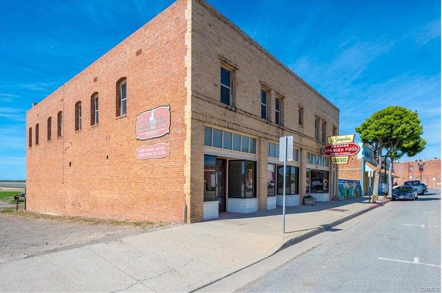 More Photos Of 823-829 Guadalupe St, Guadalupe Storefront Retail Residential For Sale