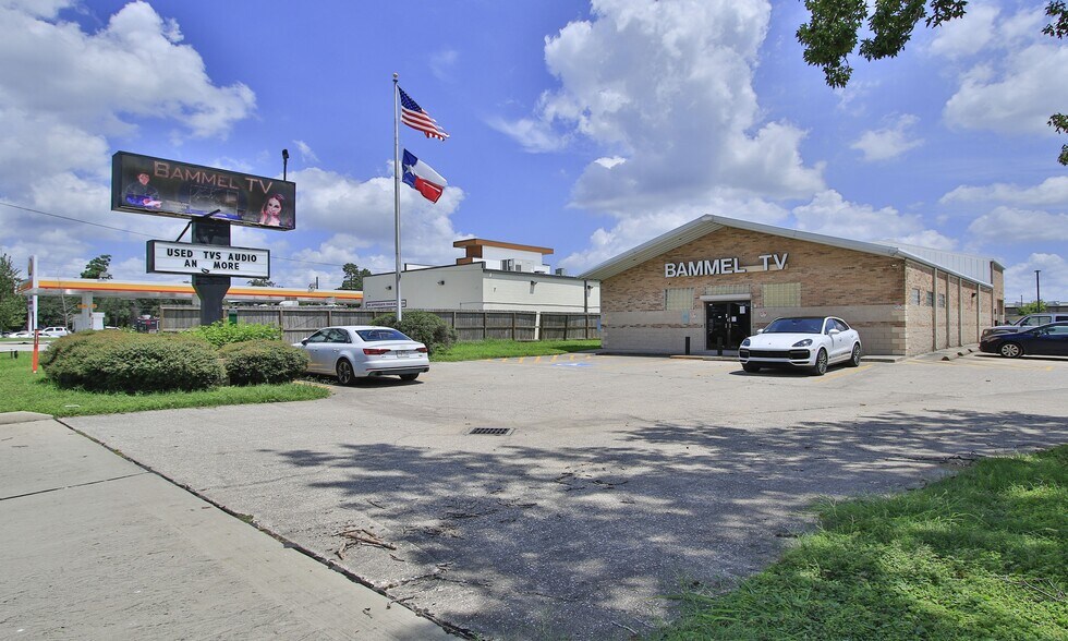 Primary Photo Of 14530 Walters Rd, Houston Freestanding For Sale