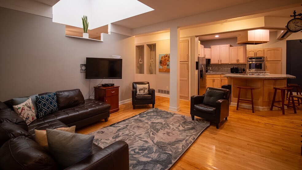 More Photos Of 113 N Broadway, Rochester Storefront Retail Residential For Sale