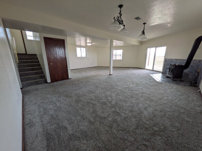 More Photos Of 15507 County Road 10, Fort Lupton Flex For Lease