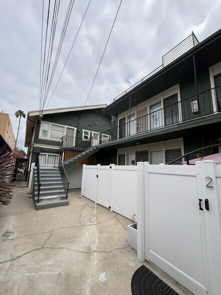 More Photos Of 1142-1148 E 1st St, Long Beach Apartments For Sale
