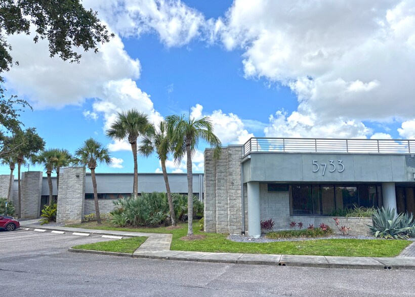 Primary Photo Of 5733 Myerlake Cir, Clearwater Showroom For Sale