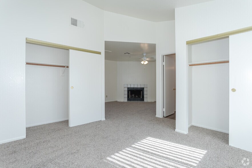 More Photos Of 3400 Dry Gulch Dr, Laughlin Apartments For Sale