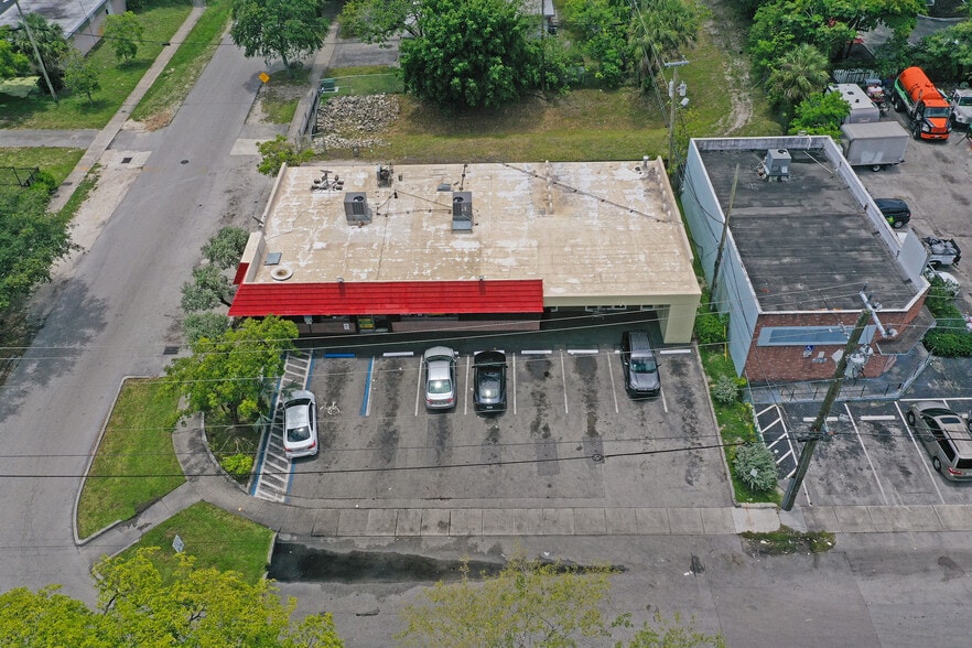 More Photos Of 3870-3890 SW 2nd Ct, Fort Lauderdale Freestanding For Sale