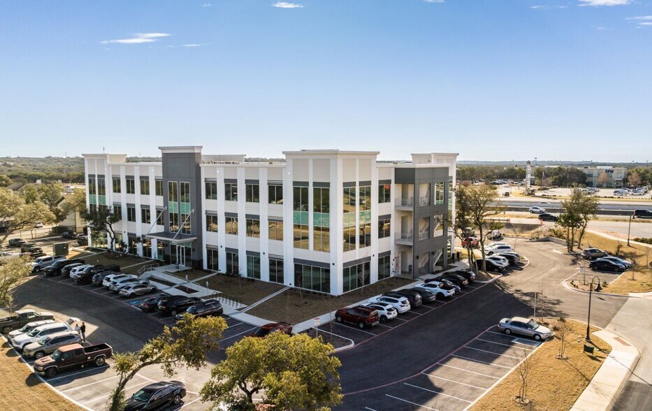 More Photos Of 3239 N Loop 1604, San Antonio Office For Lease