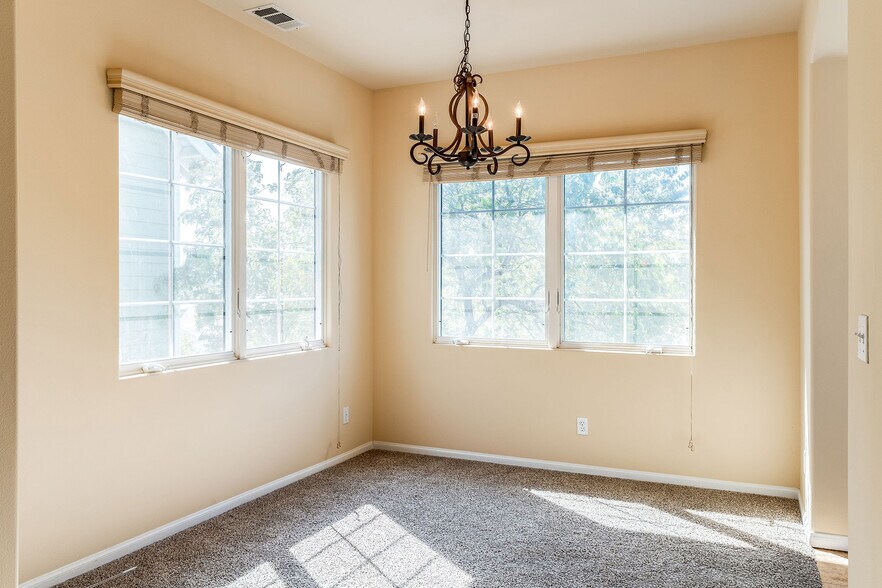 More Photos Of 593 Avenue Of Flags, Buellton Apartments For Sale