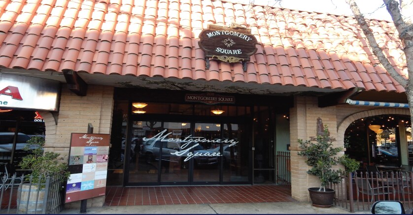 More Photos Of 208-210 W Main St, Visalia Storefront Retail Office For Lease