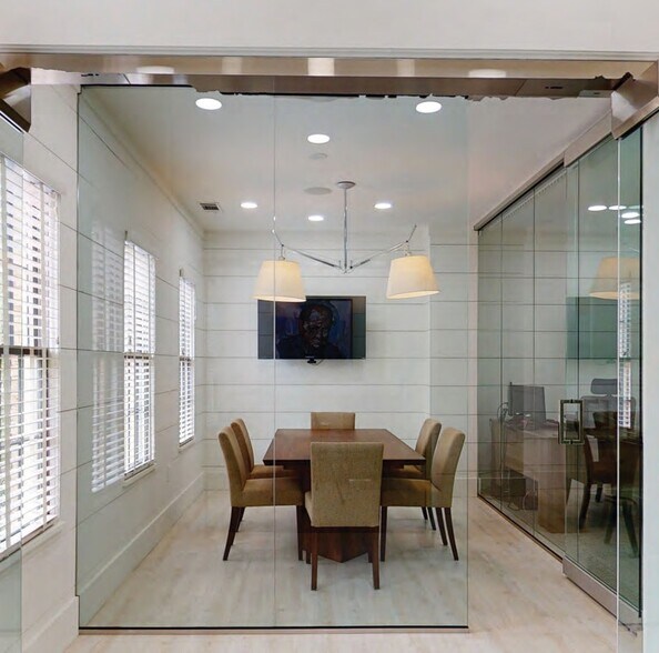 Primary Photo Of 49 Lenox Pointe NE, Atlanta Office Residential For Lease