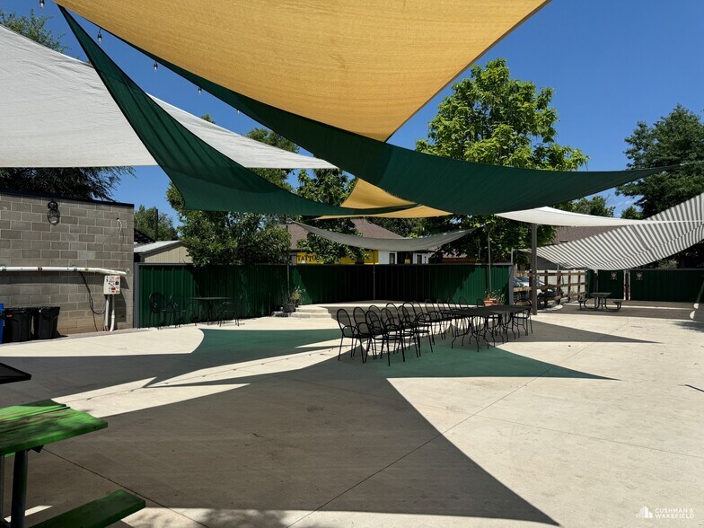 More Photos Of 122 W Laurel St, Fort Collins General Retail For Sale