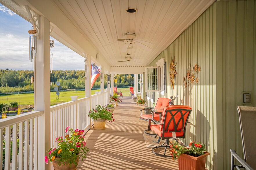 More Photos Of 455 Division St, Fairbanks Specialty For Sale