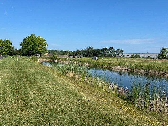 More Photos Of 32961 Pin Oak Pky, Avon Lake Flex For Sale