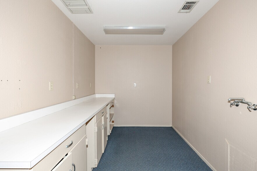 More Photos Of 5320 State Highway 49, Mariposa Office Residential For Sale