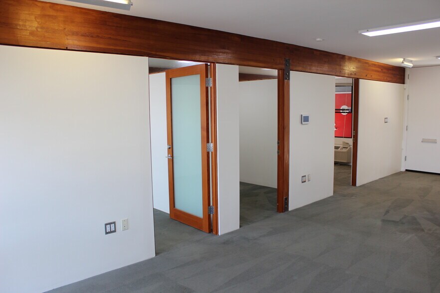 More Photos Of 2300 Westwood Blvd, Los Angeles Office For Lease