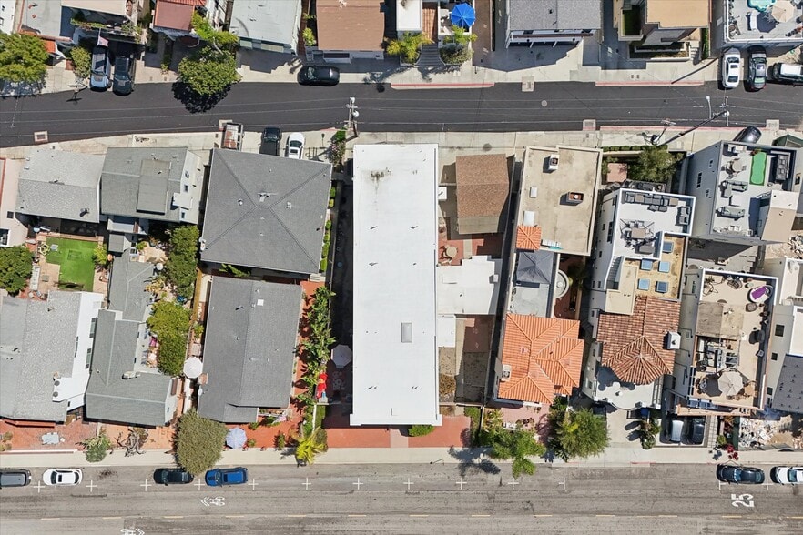 More Photos Of 1644 Monterey Blvd, Hermosa Beach Multifamily For Sale