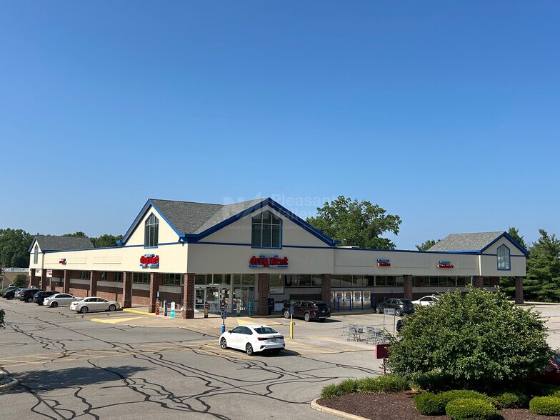 More Photos Of 33564 Detroit Rd, Avon Unknown For Lease