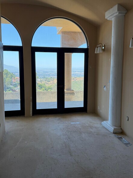 More Photos Of 85 Altamont Way, Camarillo Specialty For Sale