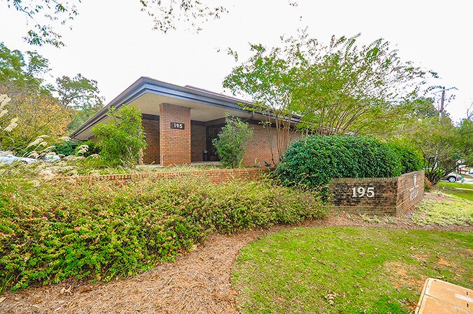 More Photos Of 195 King Ave, Athens Medical For Lease