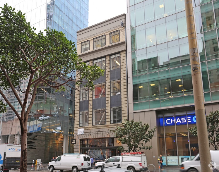 More Photos Of 2 Shaw Alley St, San Francisco Office For Lease