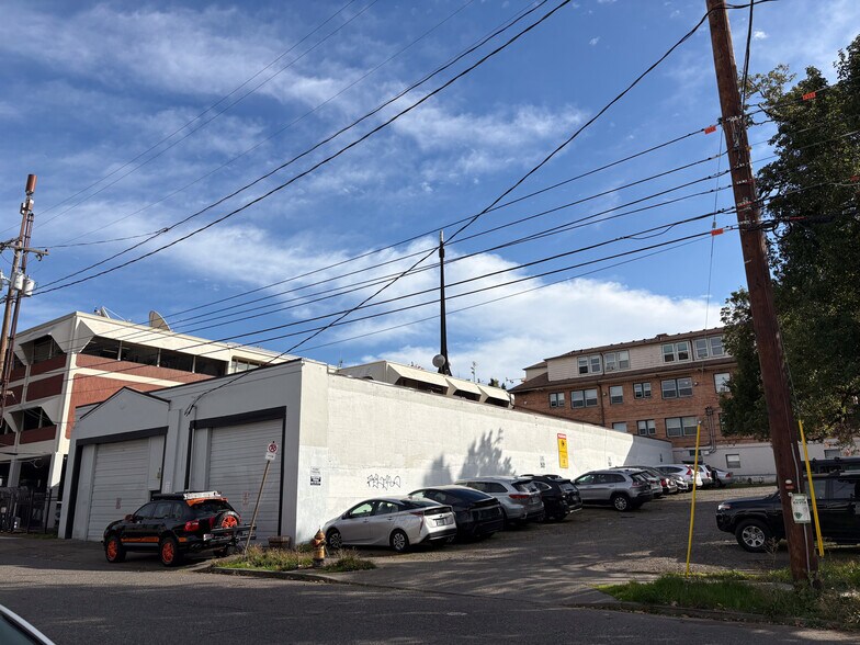 More Photos Of 1226 SW 16th Ave, Portland Warehouse For Lease