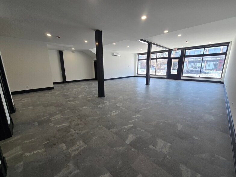 More Photos Of 2297 Main St, Buffalo Storefront Retail Residential For Lease