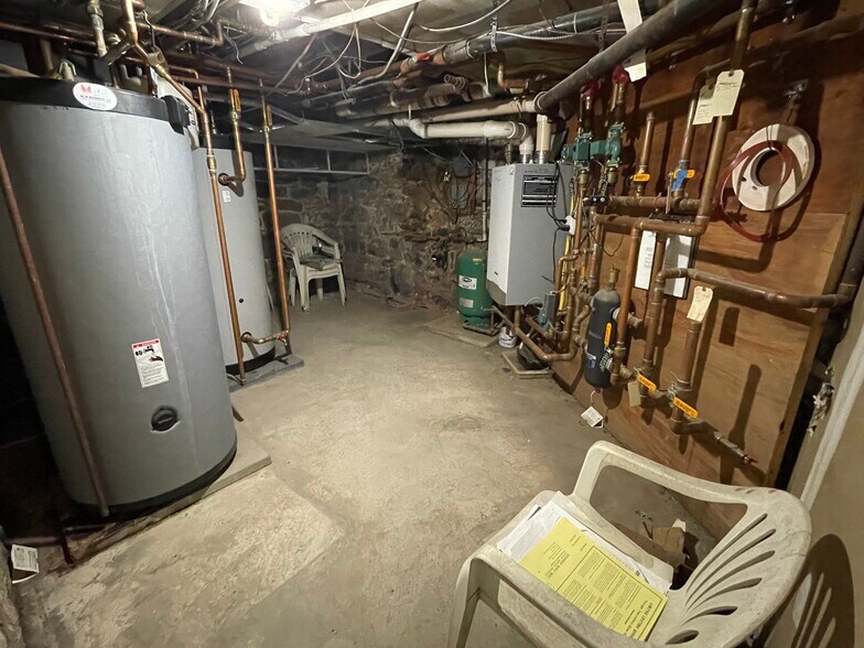 More Photos Of 298 Old Bowers Rd, Mertztown Restaurant For Sale