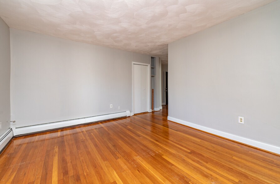 More Photos Of 35 Bradshaw St, Dorchester Apartments For Sale