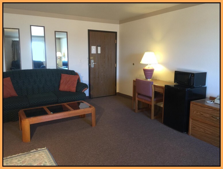 More Photos Of 2100 Fay St, Burlington Hotel For Sale