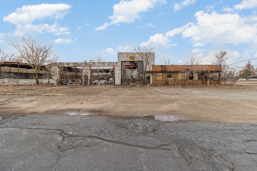 More Photos Of 1301 W Ridge Rd, Gary Land For Sale