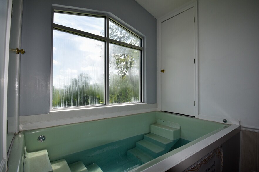 More Photos Of 65 Highland Ave, Lancaster Religious Facility For Sale