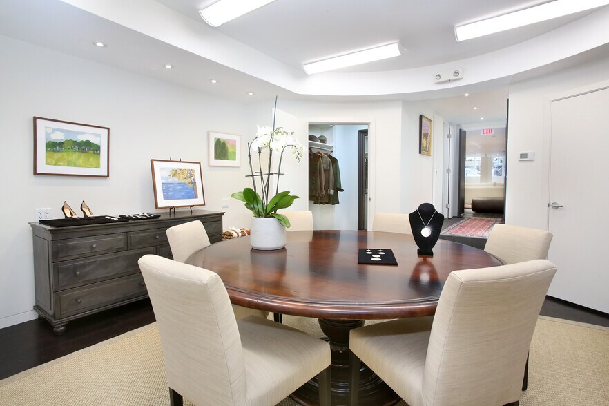 More Photos Of 29-33 Newbury St, Boston Office For Lease