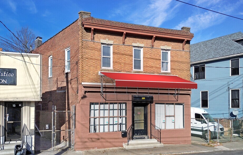 More Photos Of 11 Olympia Blvd, Staten Island Storefront Retail Residential For Lease