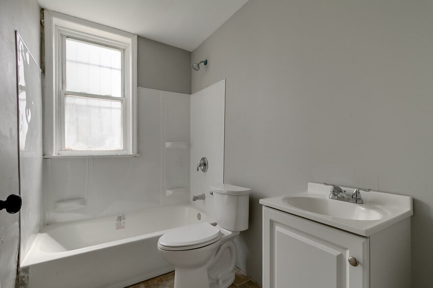 More Photos Of 1402 Granville Pl, Saint Louis Apartments For Sale