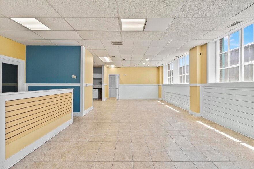 More Photos Of 314 Wilson Ave, Norwalk Warehouse For Lease