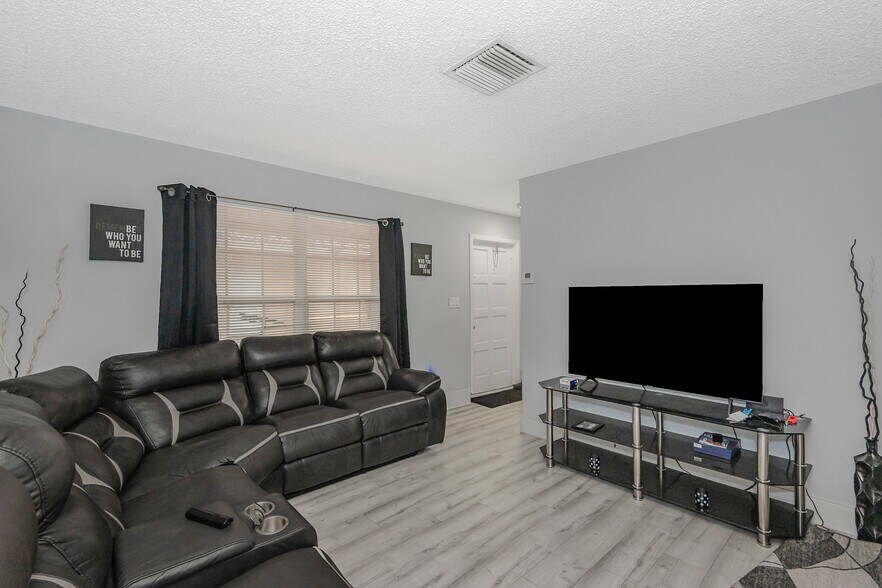 More Photos Of 3775 NW 116th Ter, Coral Springs Apartments For Sale