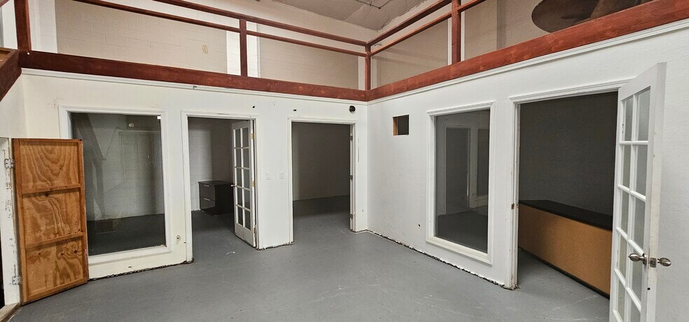 More Photos Of 457 Mariposa St, San Francisco Warehouse For Lease