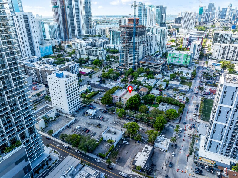 More Photos Of 236 NE 28th St, Miami Apartments For Sale