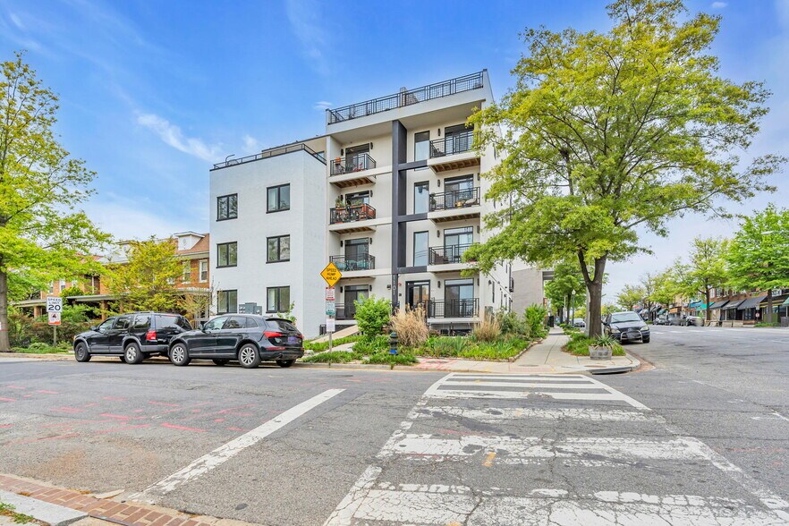 More Photos Of 1103 Fern St NW, Washington Apartments For Sale