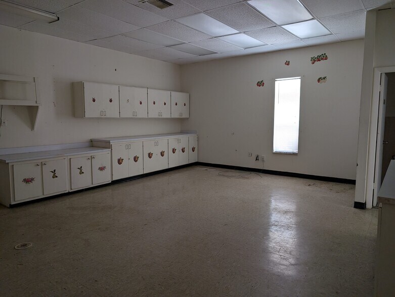 More Photos Of 812 N 7th St, Fort Pierce Medical For Lease