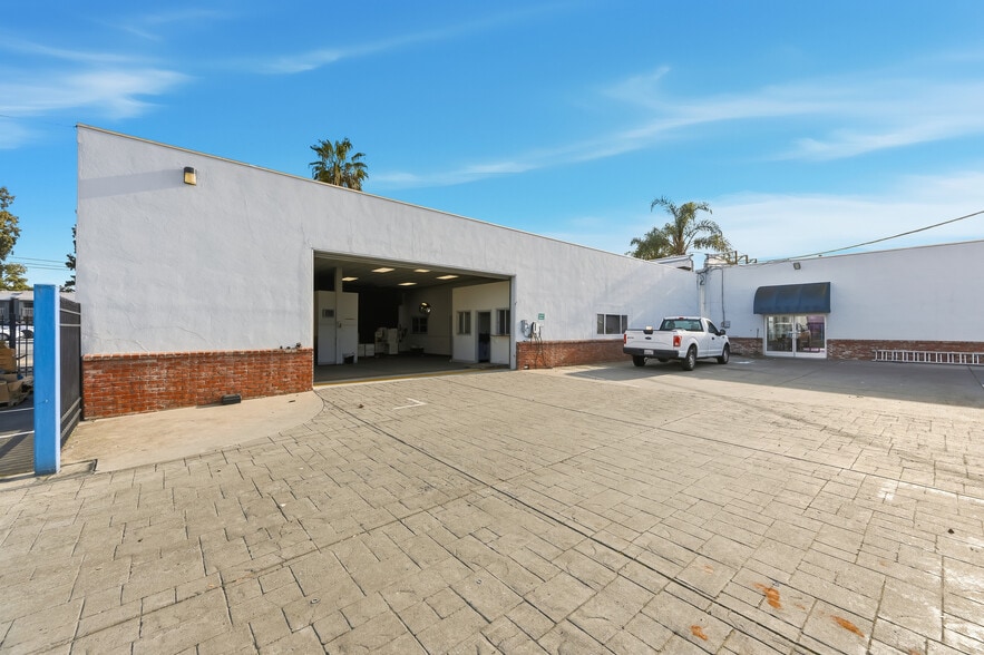 More Photos Of 450 Veterans Blvd, Redwood City Unknown For Lease