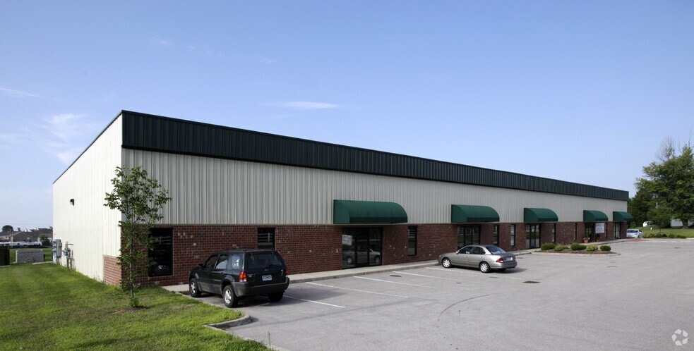 More Photos Of 8670-8678 Orf Rd, Lake Saint Louis Warehouse For Lease