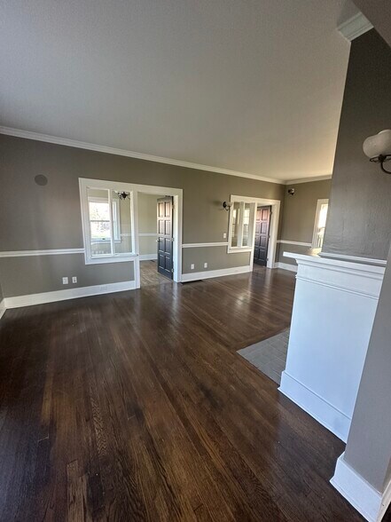 More Photos Of 1070 E Main St, Owosso Office For Lease