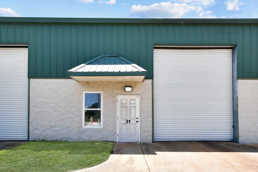 More Photos Of 1761 Dobbs Rd, Saint Augustine Warehouse For Lease