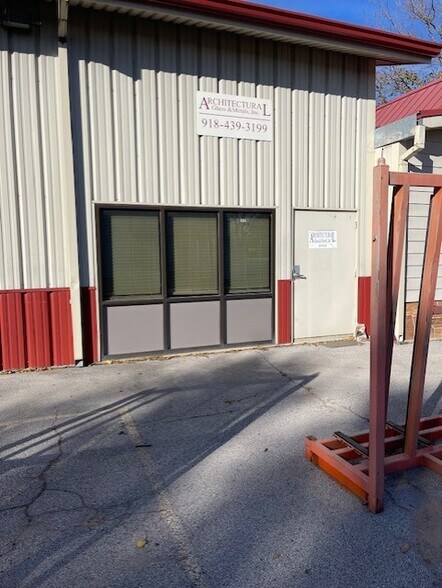 More Photos Of 601 W Oakland St, Broken Arrow Office Residential For Sale