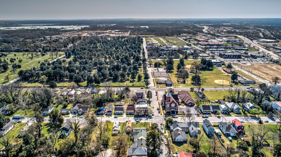 More Photos Of 602-604 3rd St, Augusta Apartments For Sale