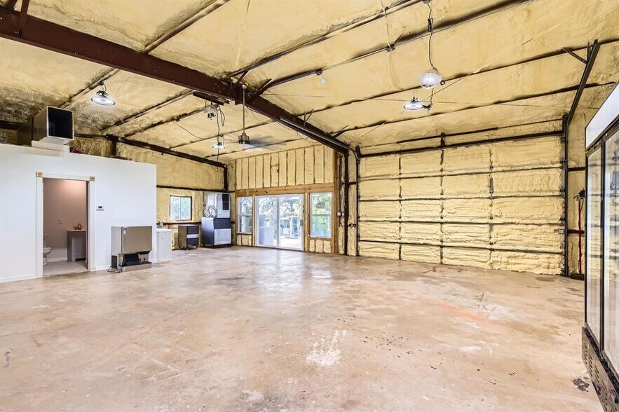 More Photos Of 480 Grandpa rd, Dale Land For Lease