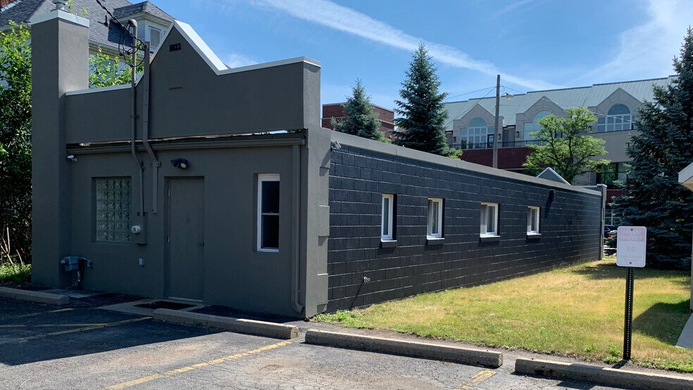 More Photos Of 1022 S Washington Ave, Royal Oak Office For Lease