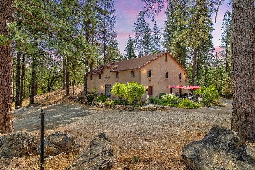 More Photos Of 4282 Pleasant Valley Rd, Placerville Specialty For Sale